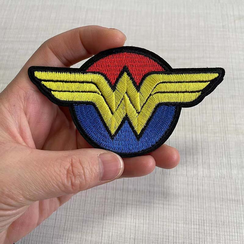 W Alphabet Letter Embroidered  - Velcro Sew On ulasan dan harga